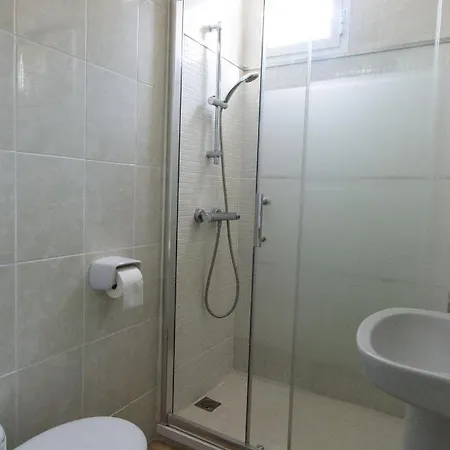 ゲストハウス La Estrella 3*