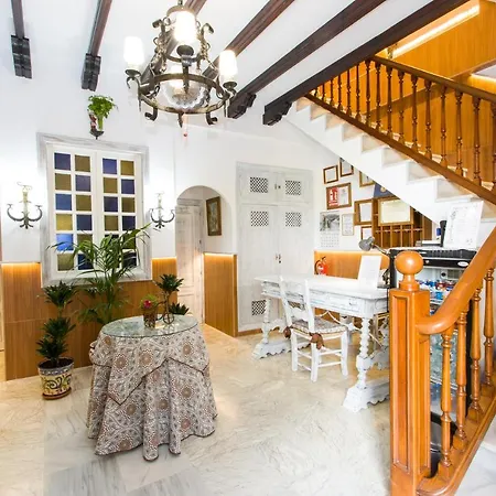 La Estrella Gasthuis 3*