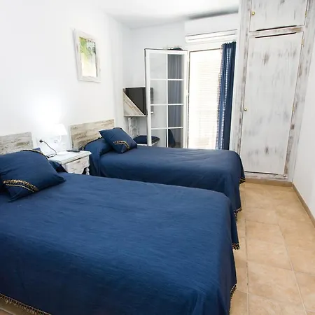 Konukevi La Estrella 3*