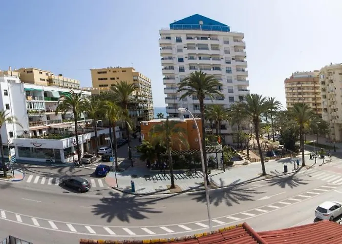 La Estrella בית הארחה מארבלה