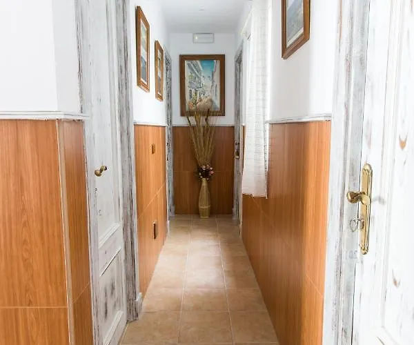 בית הארחה La Estrella 3*